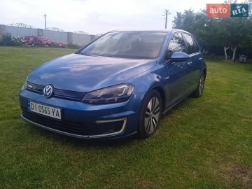 Авто Volkswagen E-Golf 2014 № 7805091