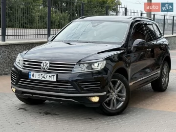 Авто Volkswagen Touareg 2015 № 7805185