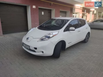 Авто Nissan Leaf 2015 № 7805266