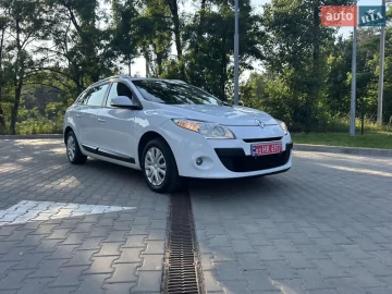 Авто Renault Megane 2010 № 7805311