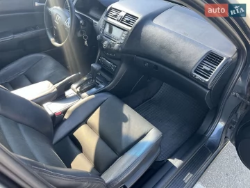 Авто Honda Accord 2004 № 7805537