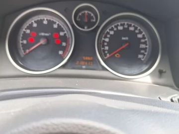 Авто Opel Astra 2004 № 7805550