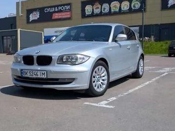 Авто BMW 1 Series 2010 № 7805577