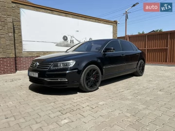 Авто Volkswagen Phaeton 2011 № 7805624
