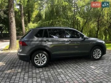Авто Volkswagen Tiguan 2020 № 7805744
