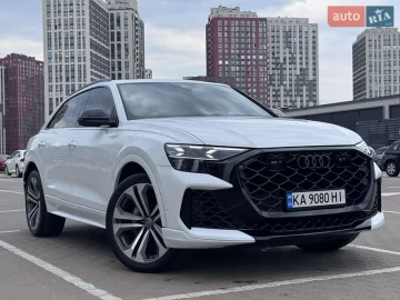 Авто Audi Q8 2018 № 7805754
