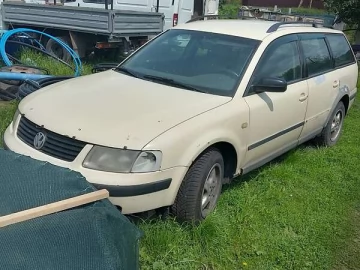 Авто Volkswagen Passat 1999 № 7805756