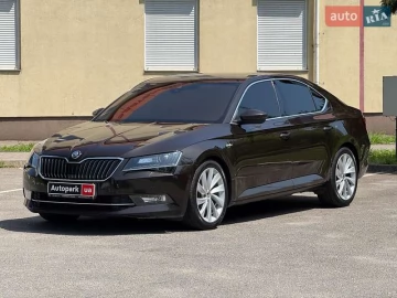 Авто Skoda Superb 2016 № 7806005