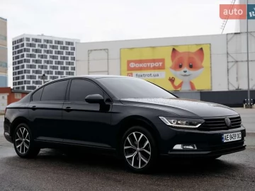 Авто Volkswagen Passat 2018 № 7806019
