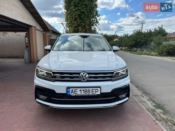 Авто Volkswagen Tiguan 2019 № 7806053