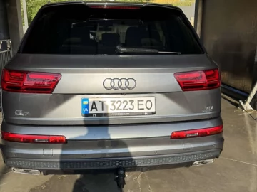 Авто Audi Q7 2017 № 7806064
