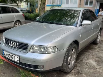 Авто Audi A4 2000 № 7806102