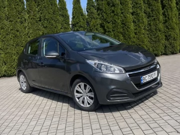 Авто Peugeot 208 2013 № 7806152