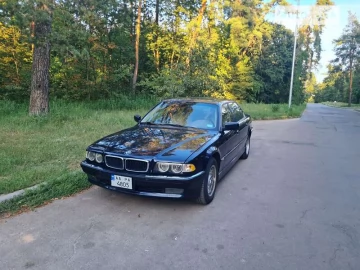 Авто BMW 7 Series 2001 № 7806172