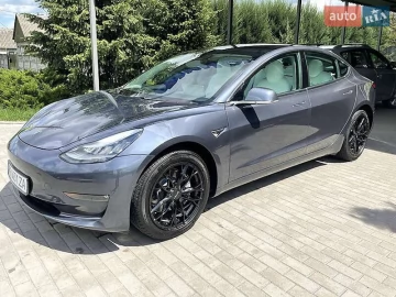 Авто Tesla Model 3 2020 № 7806290