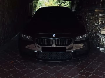 Авто BMW 5 Series 2010 № 7806305
