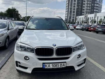 Авто BMW X5 2018 № 7806324
