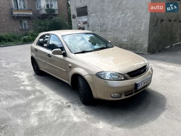 Авто Chevrolet Lacetti 2004 № 7806386