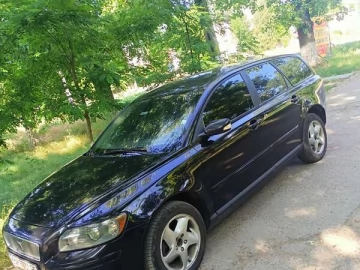 Авто Volvo V50 2005 № 7806419