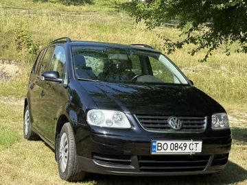 Авто Volkswagen Touran 2006 № 7806429