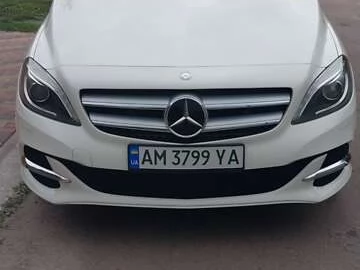 Авто Mercedes B-Class 2015 № 7806524