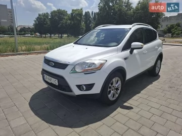Авто Ford Kuga 2012 № 7806529