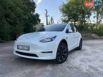 Авто Tesla Model Y 2024 № 7806610