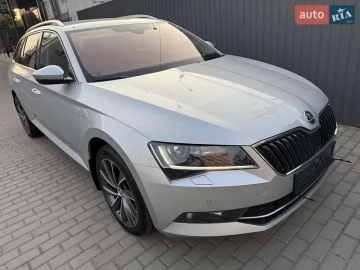 Авто Skoda Superb 2020 № 7806612