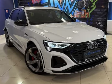 Авто Audi Sq8 E-Tron 2023 № 7806635