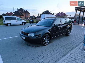 Авто Volkswagen Golf 2002 № 7806695