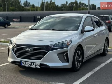 Авто Hyundai Ioniq 2017 № 7806857