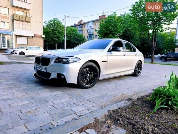 Авто BMW 5 Series 2014 № 7806858
