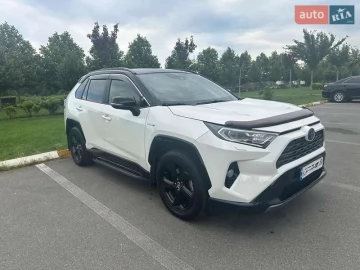 Авто Toyota Rav4 2018 № 7806924