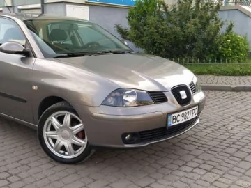 Авто SEAT Ibiza 2004 № 7806974