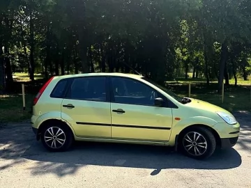 Авто Ford Fiesta 2005 № 7806980