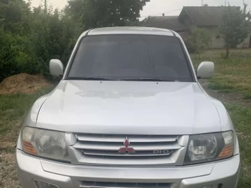 Авто Mitsubishi Pajero 2000 № 7807008