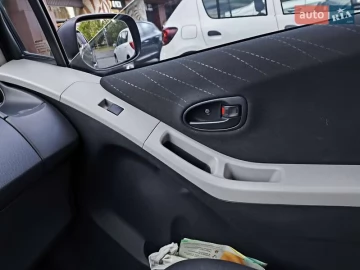 Авто Toyota Yaris 2008 № 7807026