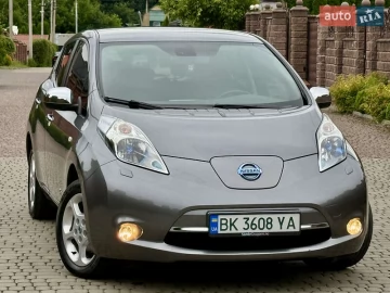 Авто Nissan Leaf 2013 № 7807033