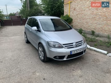 Авто Volkswagen Golf 2005 № 7807039