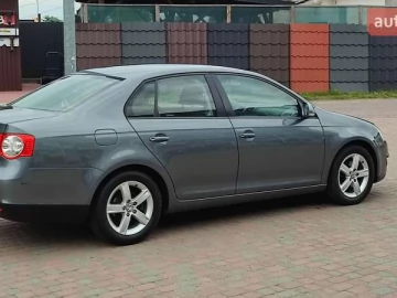 Авто Volkswagen Jetta 2009 № 7807045
