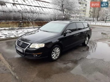 Авто Volkswagen Passat 2010 № 7807048