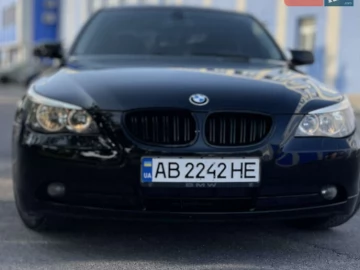 Авто BMW 5 Series 2003 № 7807089