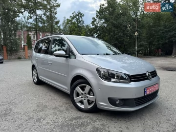 Авто Volkswagen Touran 2012 № 7807141