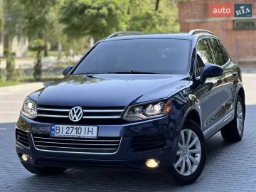 Авто Volkswagen Touareg 2011 № 7807230
