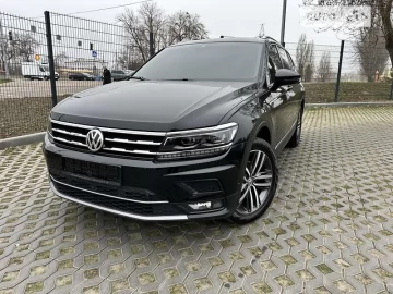 Авто Volkswagen Tiguan 2020 № 7807279