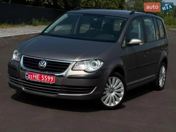 Авто Volkswagen Touran 2008 № 7807305
