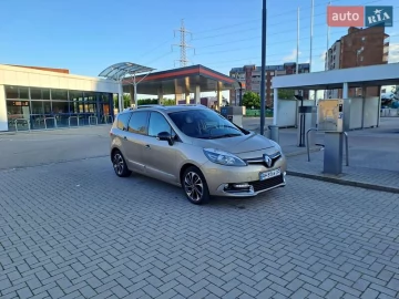 Авто Renault Grand Scenic 2015 № 7807356