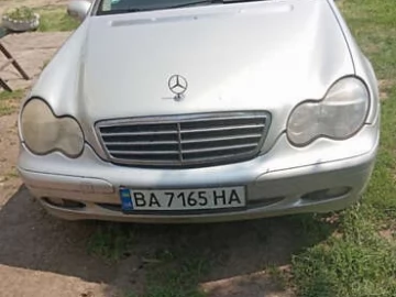 Авто Mercedes C-Class 2003 № 7807449