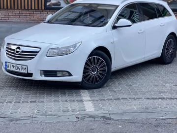 Авто Opel Insignia 2011 № 7807723