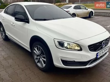 Авто Volvo S60 2017 № 7807775